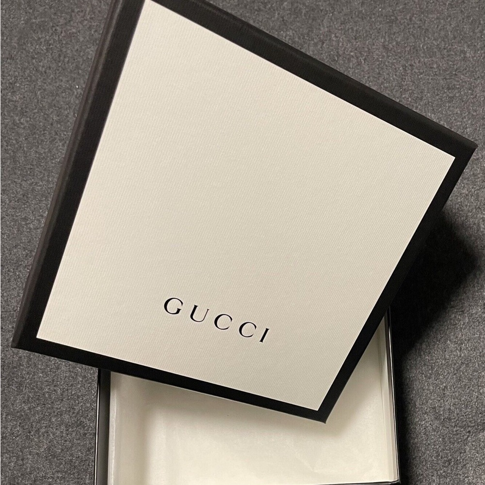 Gucci Rubber Womens Slide Sandals Hibiscus Red.